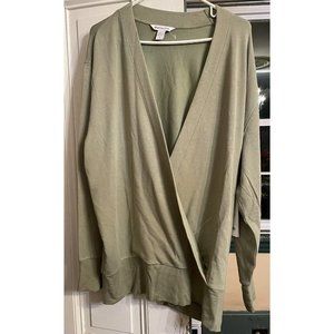 Athleta Purana wrap sweatshirt Large relaxed fit pullover knit athleisure V Neck